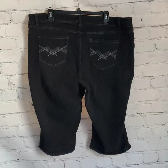 D.jeans Black Capri 5 Pocket Jeans Womens Size 20W - Picture 2 of 7